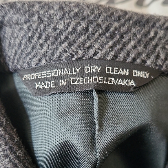 Classic Custom Made Black Grey Belted Wool Trench Coat for Men - Picture 5 of 12